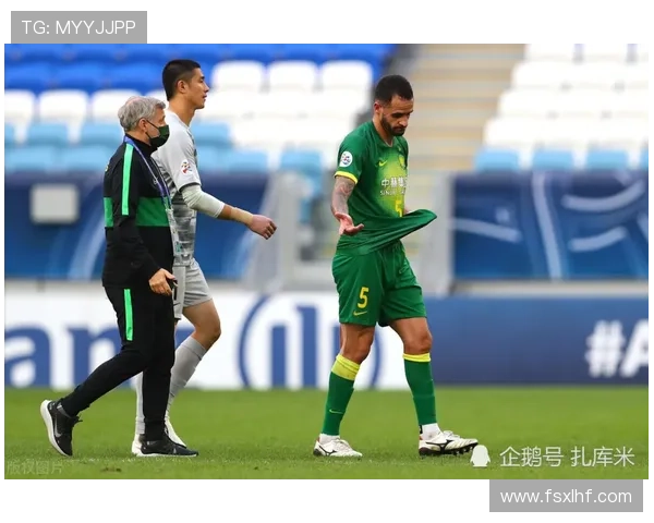 豪门球队转会动态分析：新援加盟与球员流动趋势观察